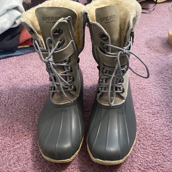 Sperry Duck Boots - Picture 1 of 5